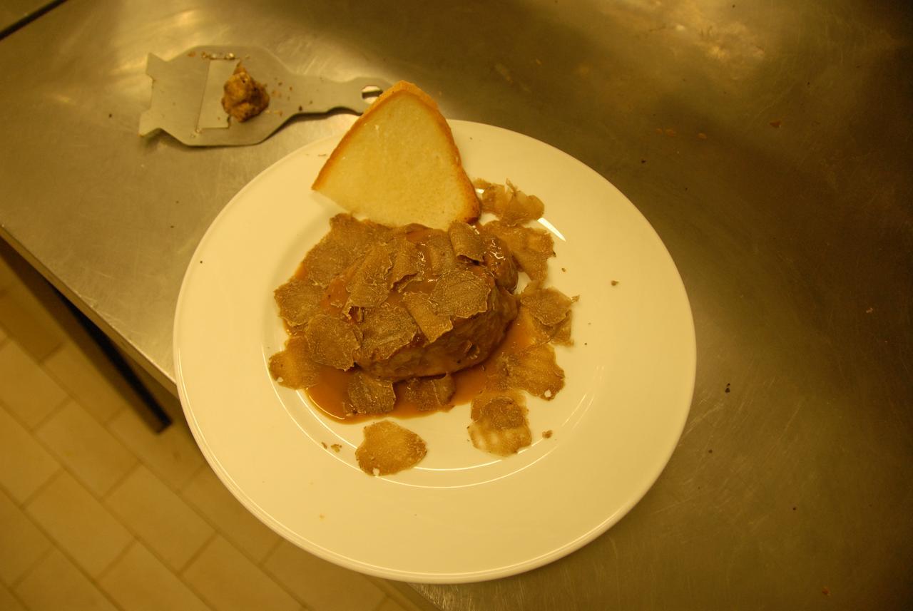 אקוולניה Hotel La Ginestra מראה חיצוני תמונה