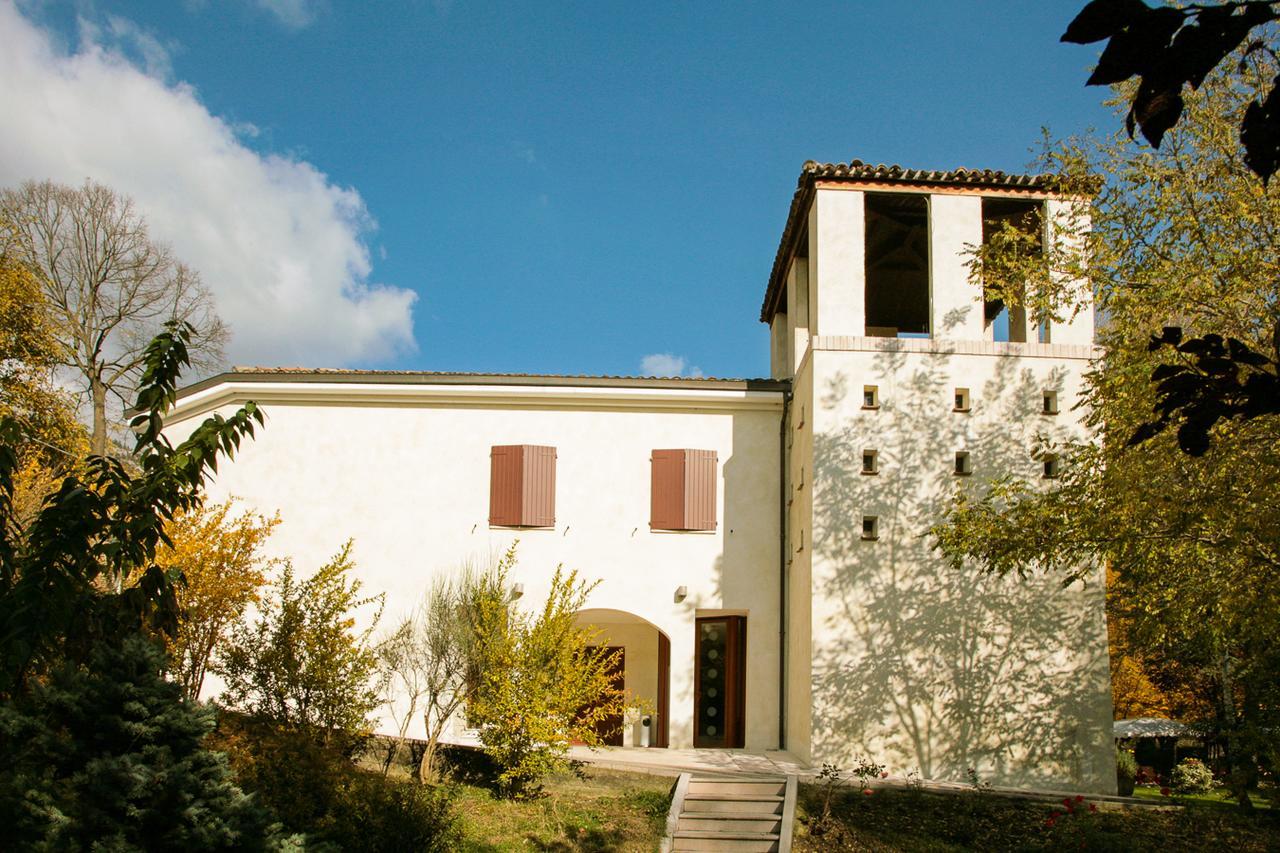 אקוולניה Hotel La Ginestra מראה חיצוני תמונה